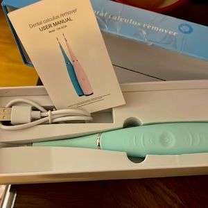 Seal in color, dental calculus remover